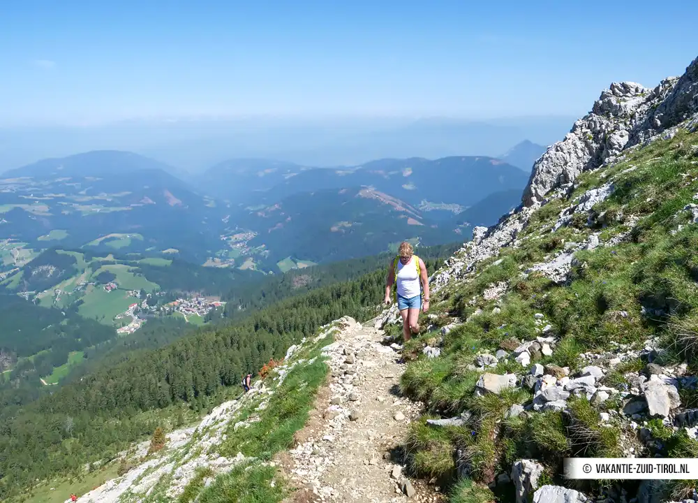 Wandelen in bergen Zuid-Tirol